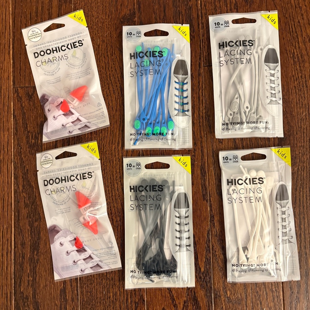 4 sets Hickies Kids no-tie shoelaces + 2 sets Doohickies charms